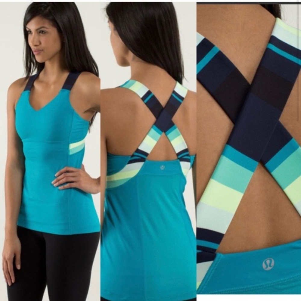 Blue lulu tank w built in bra